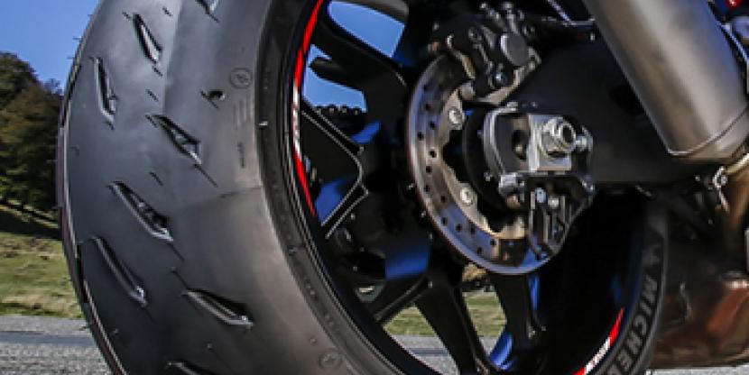 Michelin_Power_RS_2