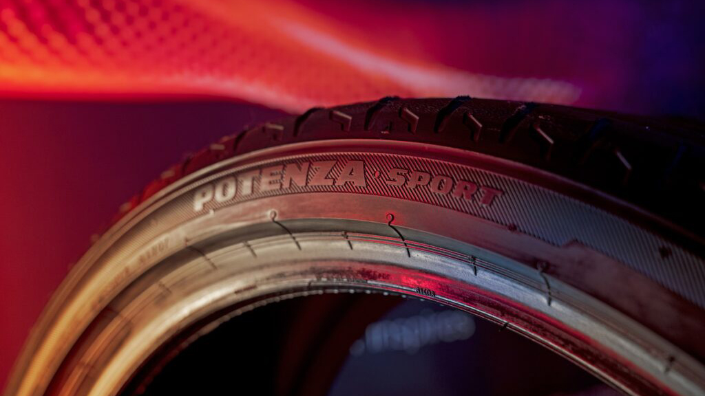 Bridgestone представила новые шины Potenza